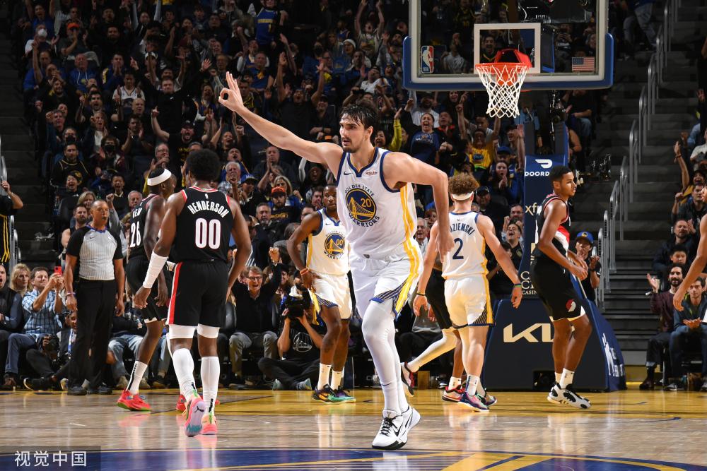 令人惊讶 令人惊讶