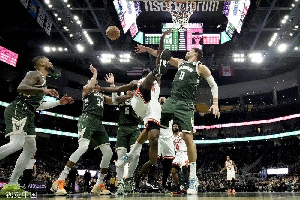 持高水平的 持高水平的