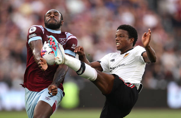 一线队中站 一线队中站